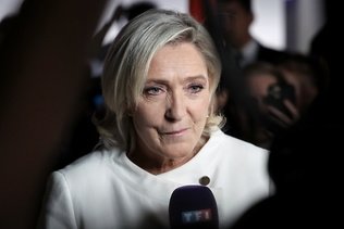"Notre victoire n'est que différée", dit Marine Le Pen
